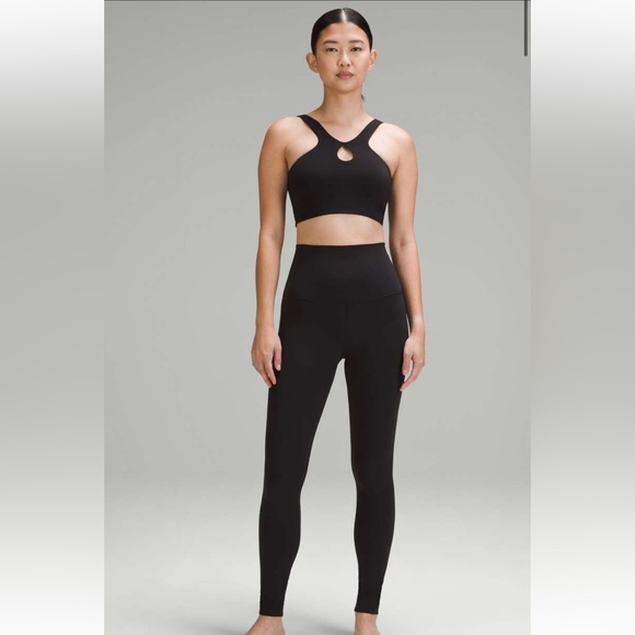 SmoothCover Front Cut-Out Yoga Bra - Picture 2 of 9